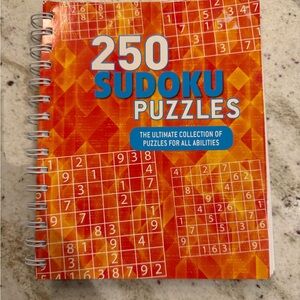 250 Sudoku Puzzles Book